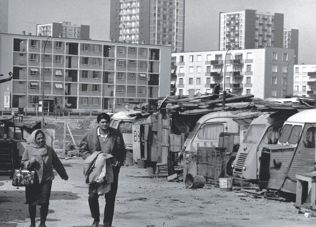 Bidonville de Nanterre.jpg